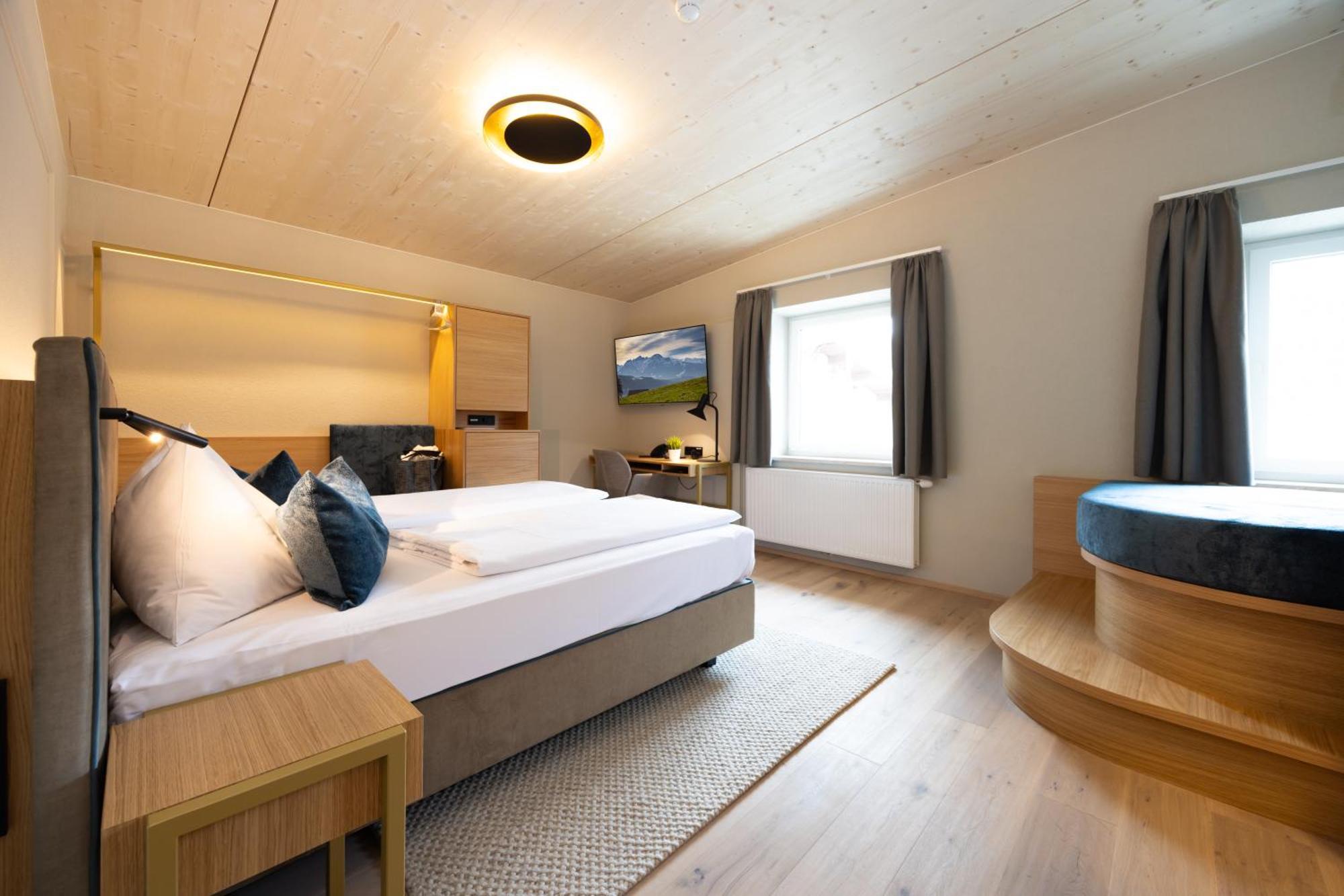 Hotel Zum Mohren Reutte Ngoại thất bức ảnh