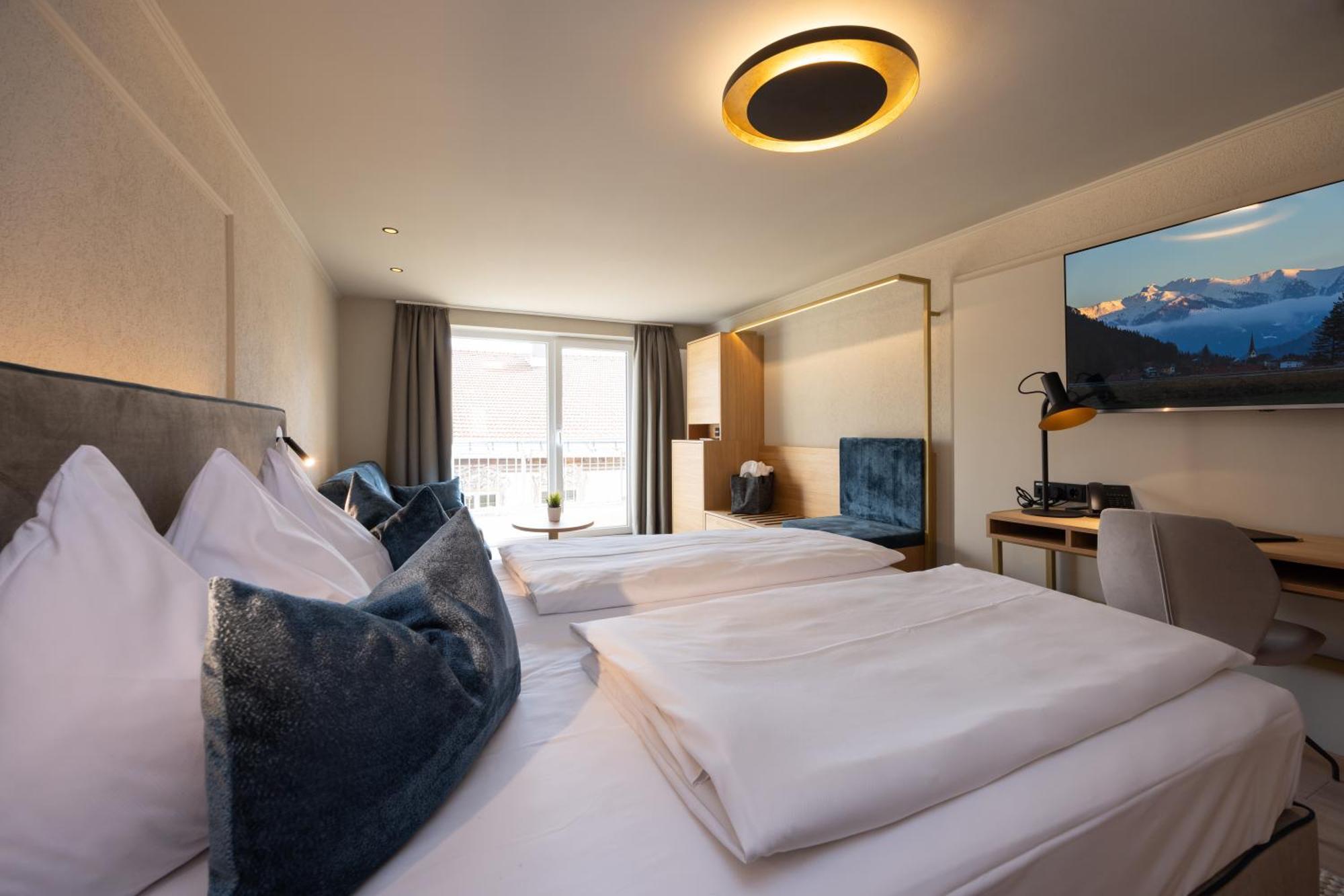 Hotel Zum Mohren Reutte Ngoại thất bức ảnh
