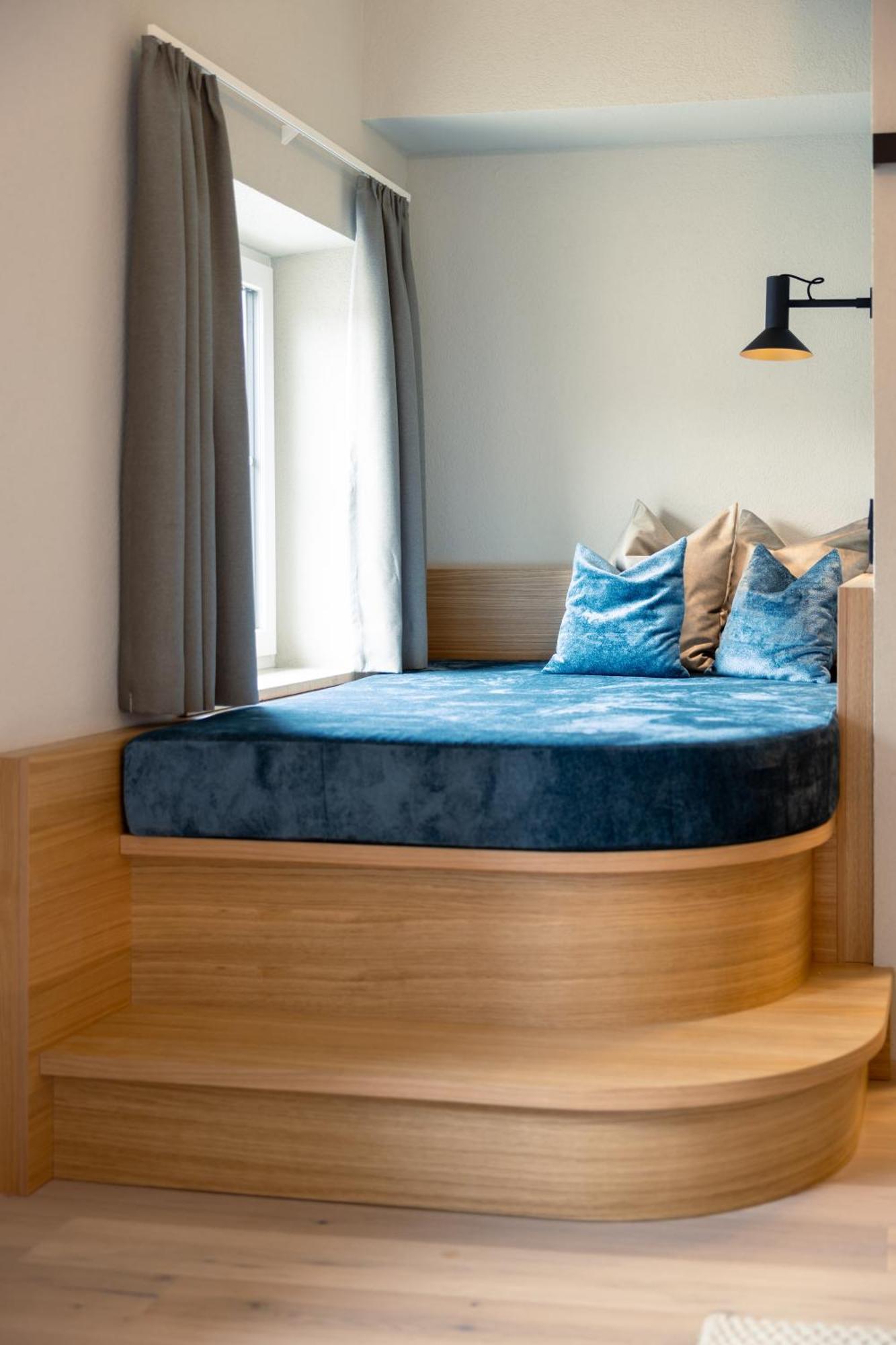 Hotel Zum Mohren Reutte Ngoại thất bức ảnh
