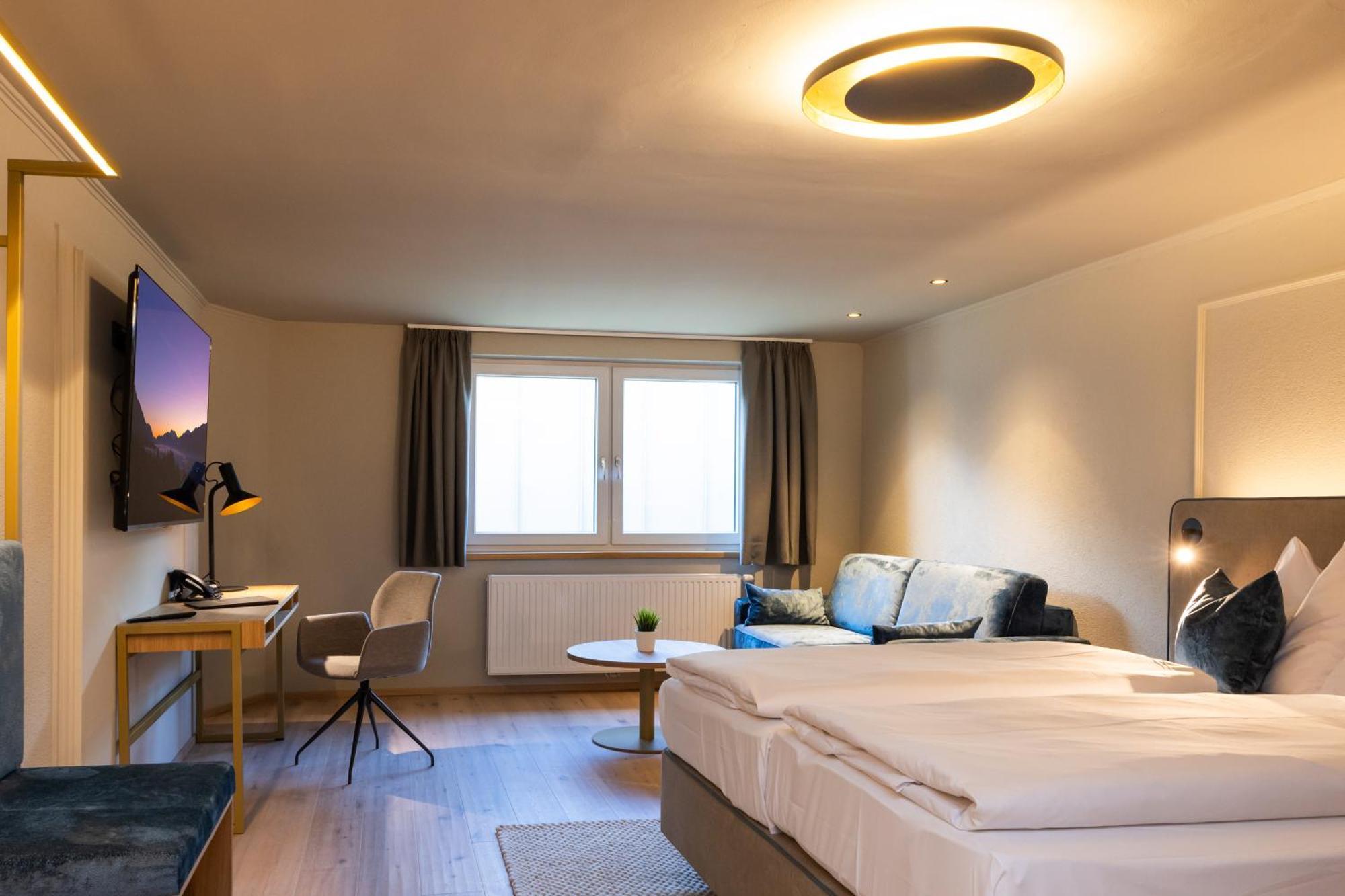 Hotel Zum Mohren Reutte Ngoại thất bức ảnh