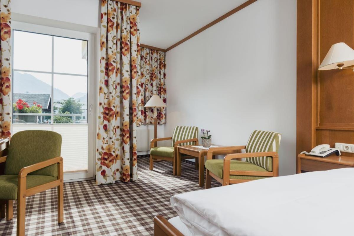 Hotel Zum Mohren Reutte Ngoại thất bức ảnh