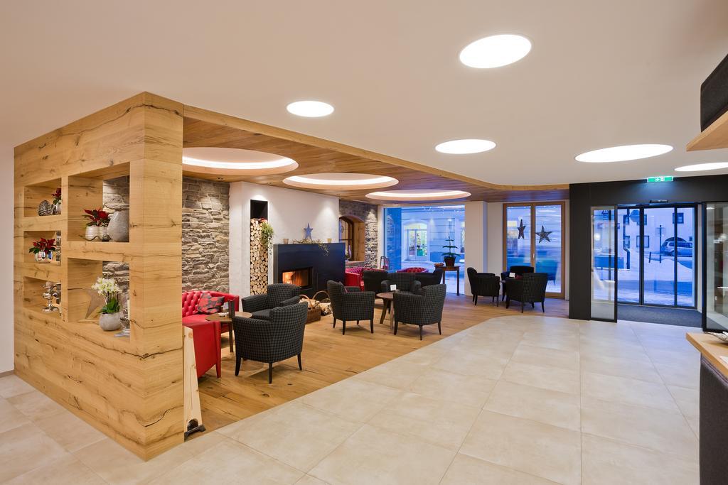 Hotel Zum Mohren Reutte Ngoại thất bức ảnh