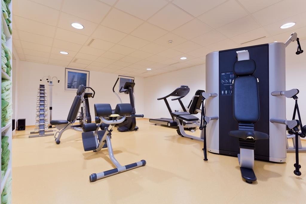 Hotel Zum Mohren Reutte Ngoại thất bức ảnh