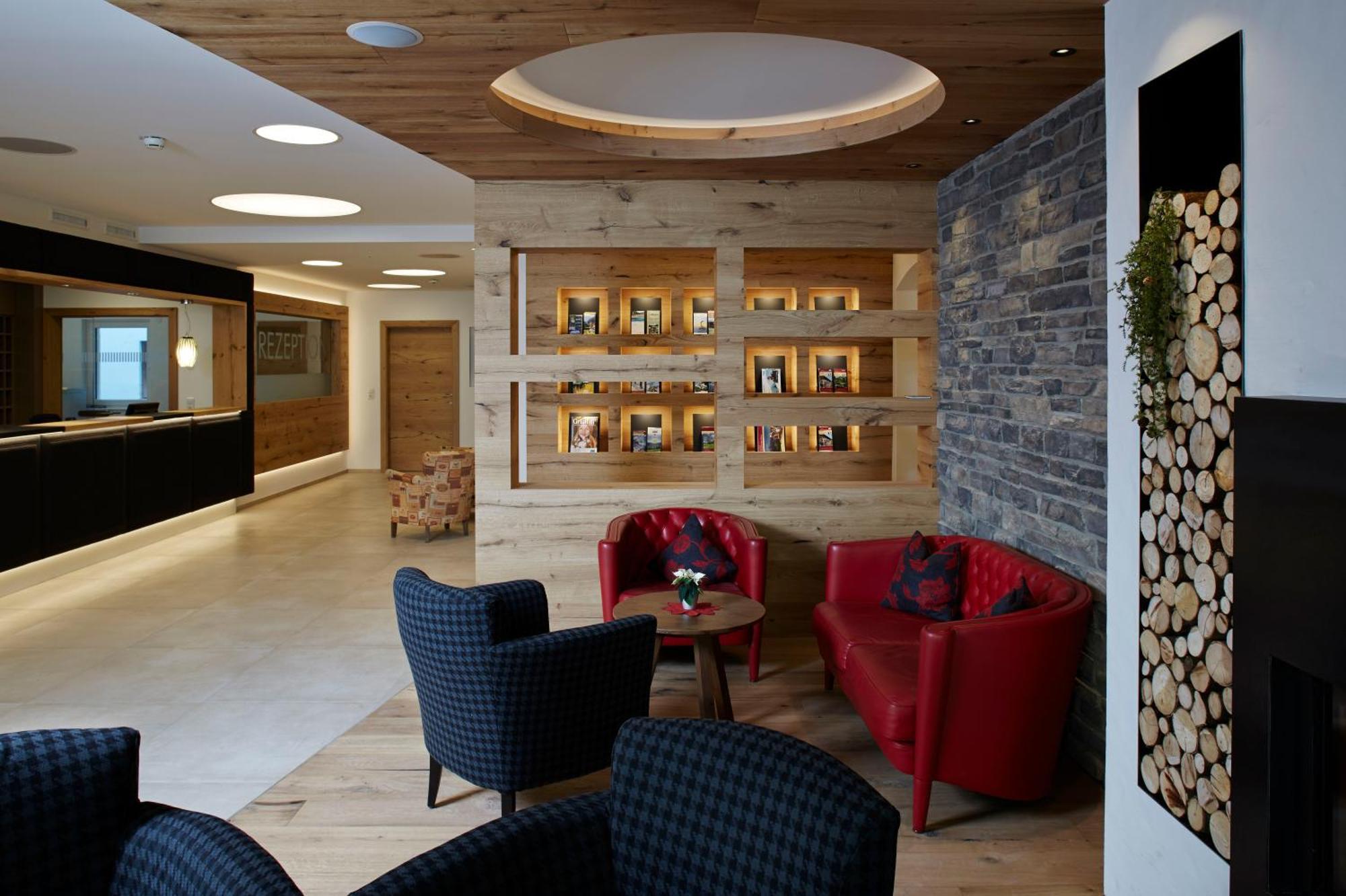 Hotel Zum Mohren Reutte Ngoại thất bức ảnh